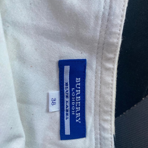 Burberry - Picture 2 of 2